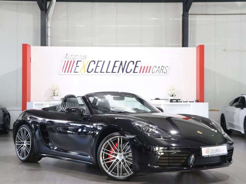 Porsche Boxster 55.000 km 62.718 € Hamm 59077