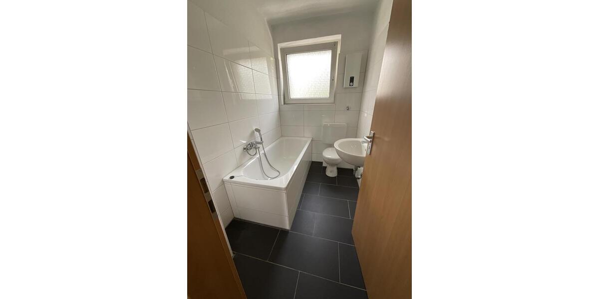 Dachgeschoßwohnung Recklinghausen Grullbad - 3 Zimmer, 56 m&sup2;, 243&euro; | Angebot:26279236