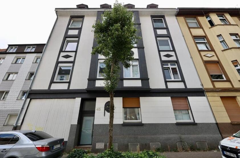 Zwei vermietete Eigentumswohnungen und 2 Garagenstellplätzen zimmer