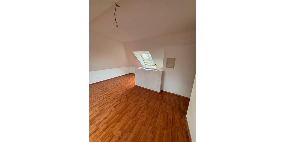 Dachgeschoßwohnung Herne Baukau - 2 Zimmer, 40 m&sup2;, 550&euro; | Angebot:24745910