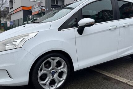 Ford B-Max 147.481 km 7.000 &euro; Gelsenkirchen 45899