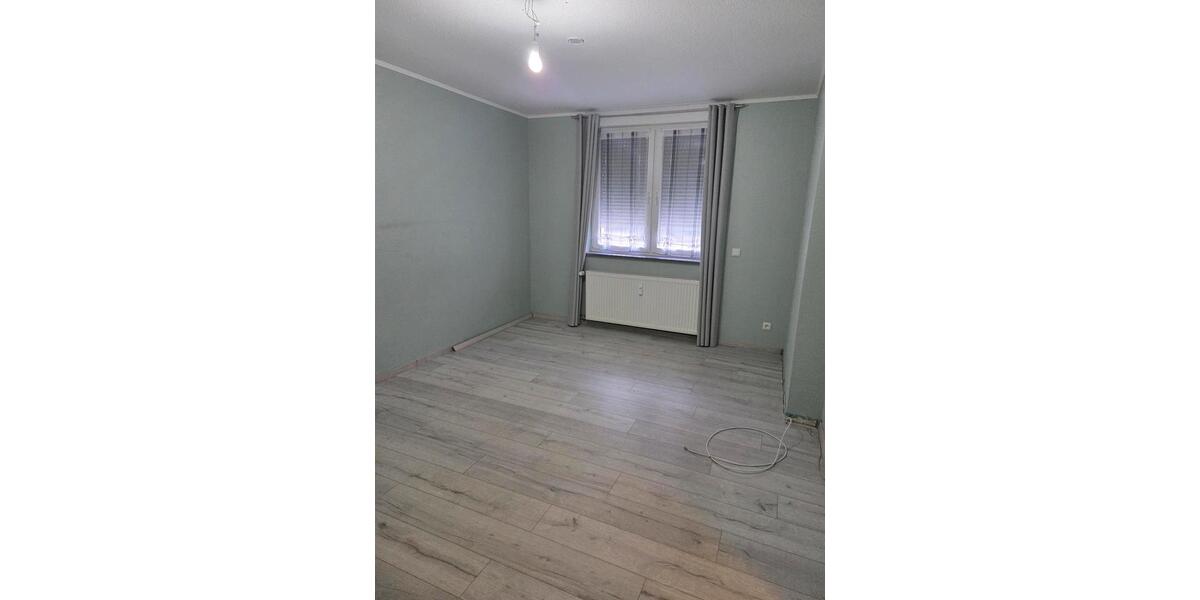 Erdgeschoßwohnung Gelsenkirchen Gelsenkirchen-West - 5 Zimmer, 130 m&sup2;, 293.000&euro; | Angebot:26507292
