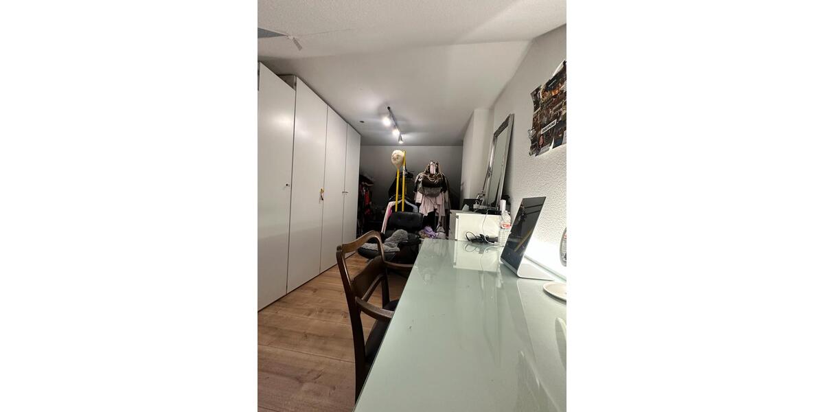 Etagenwohnung Dortmund Hombruch - 4 Zimmer, 85 m&sup2;, 340.000&euro; | Angebot:26126913
