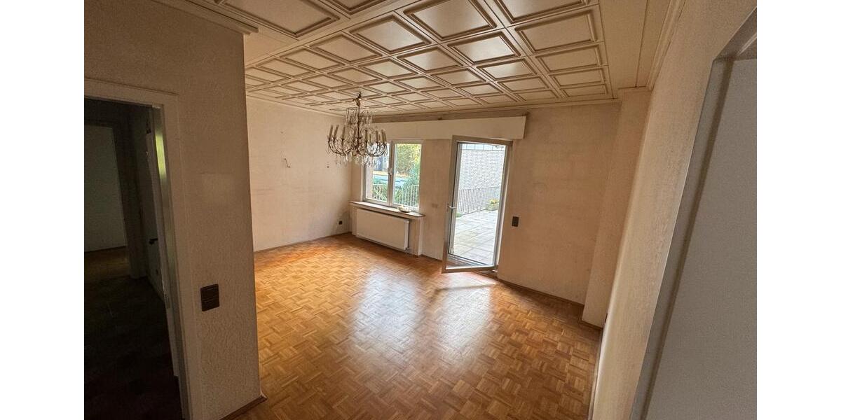 Arndtstrasse 26, EG Wohnung 170 qm mit Garten 5 zimmer