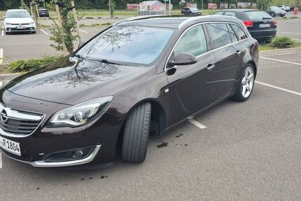 Opel Insignia 172.000 km 6.500 &euro; Bochum 44866
