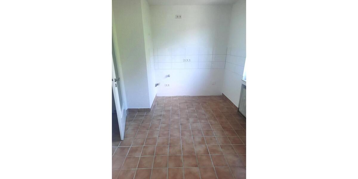 Etagenwohnung Castrop-Rauxel Deinighausen - 4 Zimmer, 111 m&sup2;, 777&euro; | Angebot:26264812