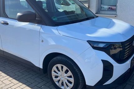 Ford Tourneo Courier 76.525 km 16.500 &euro; Fröndenberg 58730