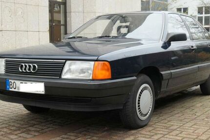 Audi 100