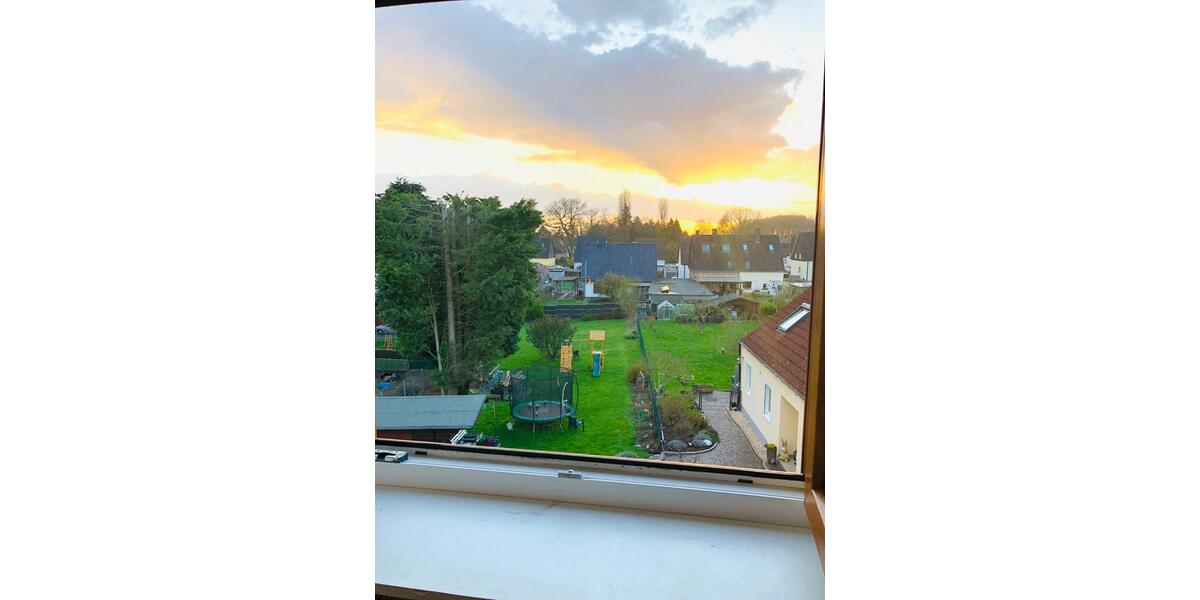 Dachgeschoßwohnung Dortmund Eving - 4.5 Zimmer, 115 m&sup2;, 1.100&euro; | Angebot:25934330