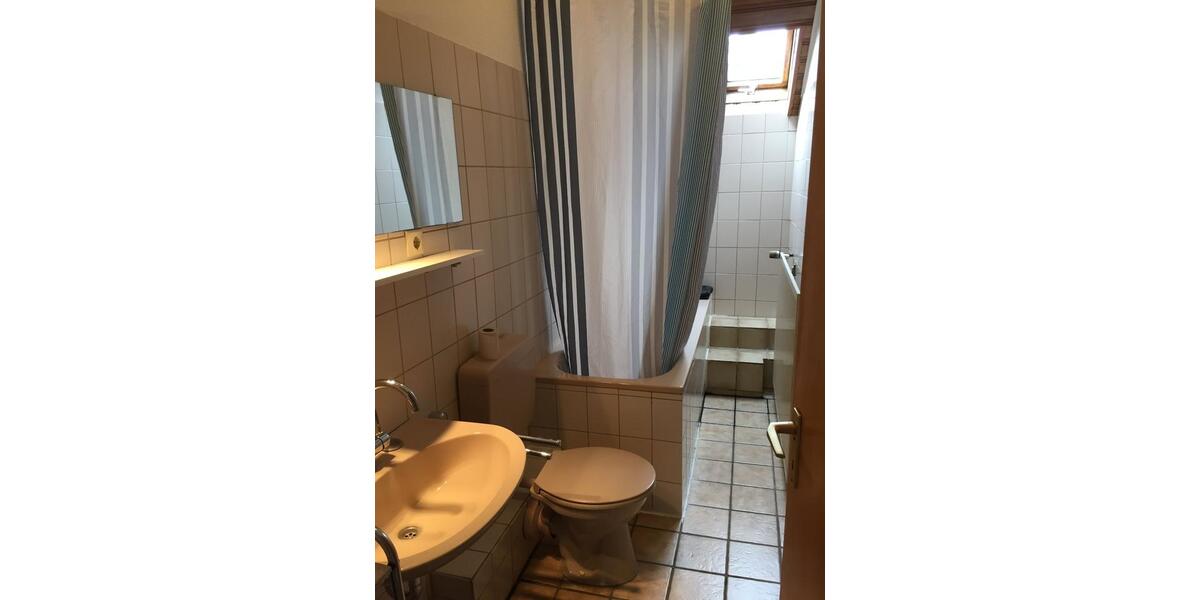 Dachgeschoßwohnung Dortmund Hörde - 3 Zimmer, 90 m&sup2;, 780&euro; | Angebot:24801763