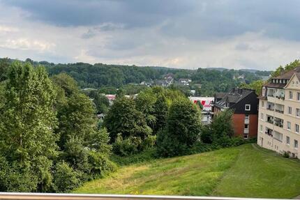 Helle 3,5-Zimmer Wohnung mit Balkon im 3. OG in Hattingen 3 zimmer