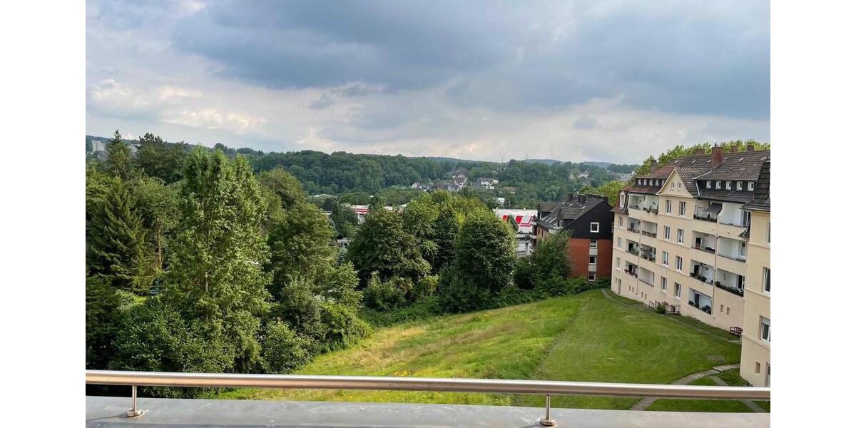 Helle 3,5-Zimmer Wohnung mit Balkon im 3. OG in Hattingen 3 zimmer