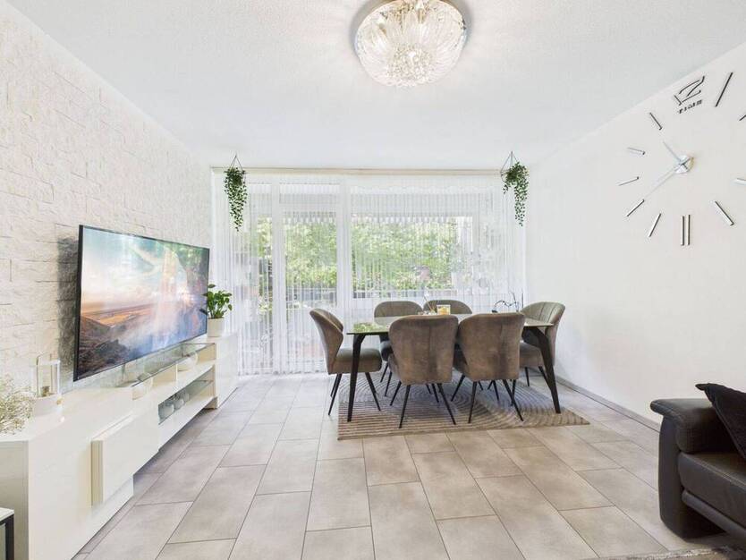 Perfektes Gesamtpaket: Eigentumswohnung mit Balkon, Garage und bester Anbindung