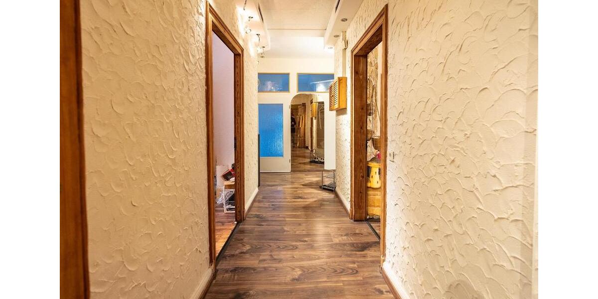 Dachgeschoßwohnung Iserlohn Gerlingsen - 4 Zimmer, 119 m&sup2;, 1.375&euro; | Angebot:26309169