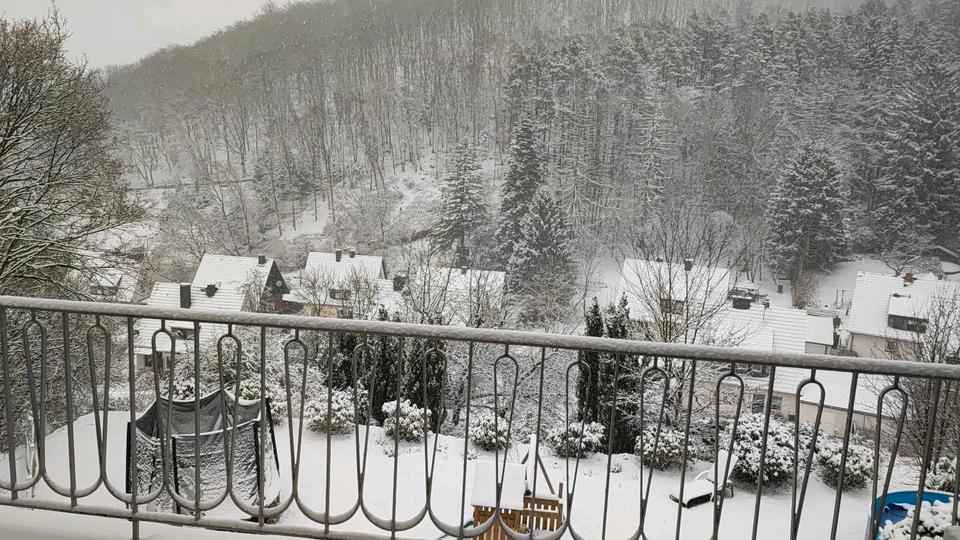 Dachgeschoßwohnung Iserlohn Grüne - 4 Zimmer, 100 m&sup2;, 900&euro; | Angebot:24770712