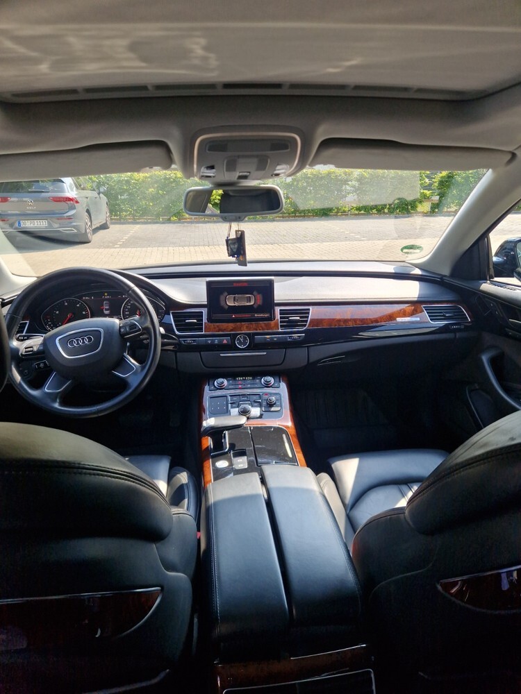 Audi A8 244.000 km 16.500 € Dortmund 44135