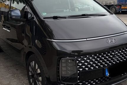 Hyundai STARIA 78.000 km 34.600 &euro; Lünen 44536