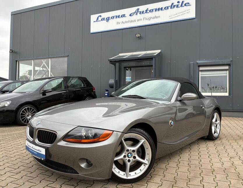 BMW Z4 43.000 km 17.489 € Holzwickede 59439