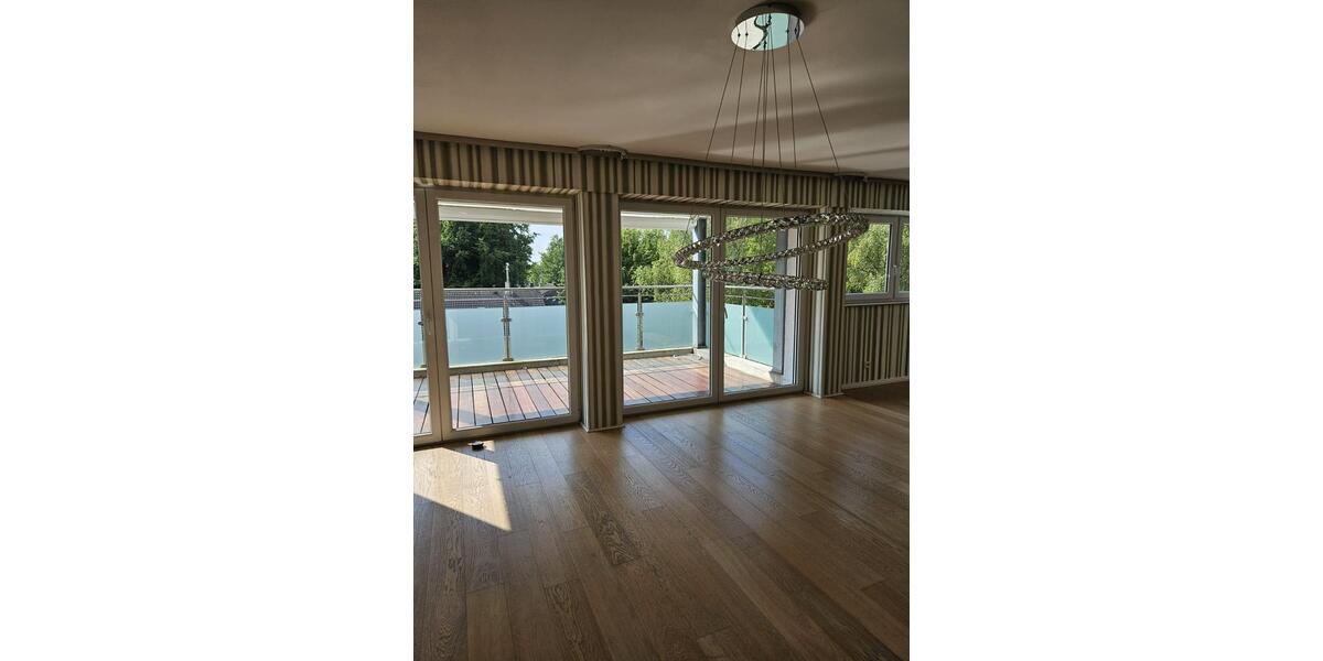 Etagenwohnung Dortmund Innenstadt West - 4 Zimmer, 144 m&sup2;, 1.800&euro; | Angebot:24224280