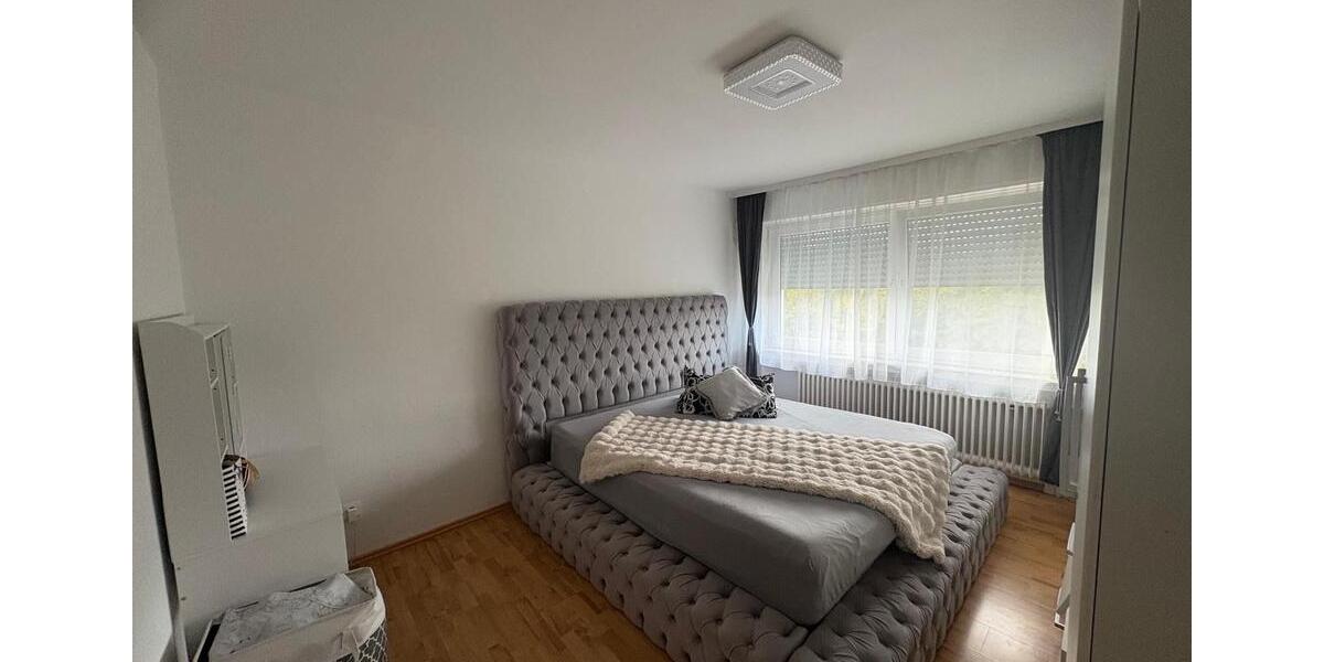 Dachgeschoßwohnung Dortmund Brackel - 3 Zimmer, 76 m&sup2;, 200.000&euro; | Angebot:24153390