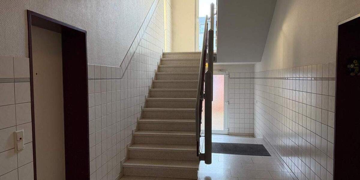 Etagenwohnung Dortmund Hombruch - 2 Zimmer, 64 m&sup2;, 560&euro; | Angebot:24779727