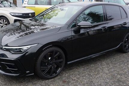 VW Golf 1.820 km 49.980 &euro; Bönen 59199