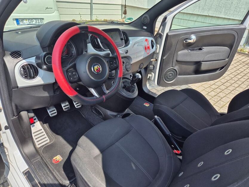 Abarth 595 68.500 km 14.400 € Velbert 42549