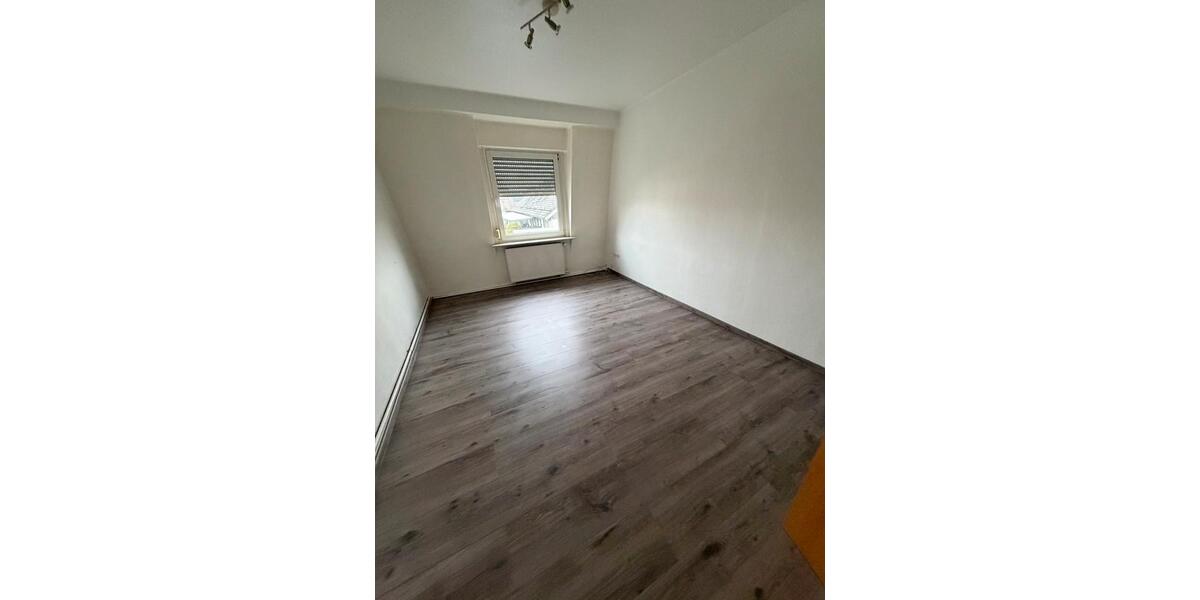 Einfamilienhaus Bergkamen - 4 Zimmer, 140 m&sup2;, 1.400&euro; | Angebot:24459101