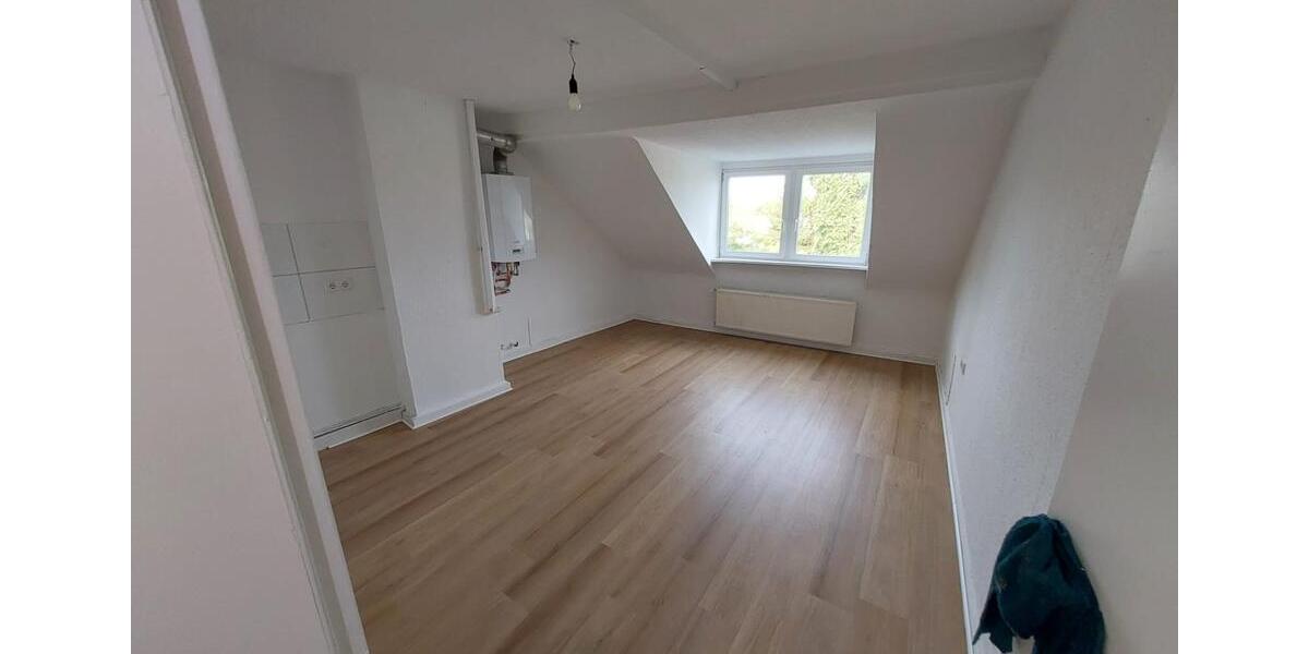 Dachgeschoßwohnung Herne Eickel - 3.5 Zimmer, 80 m&sup2;, 560&euro; | Angebot:26442292