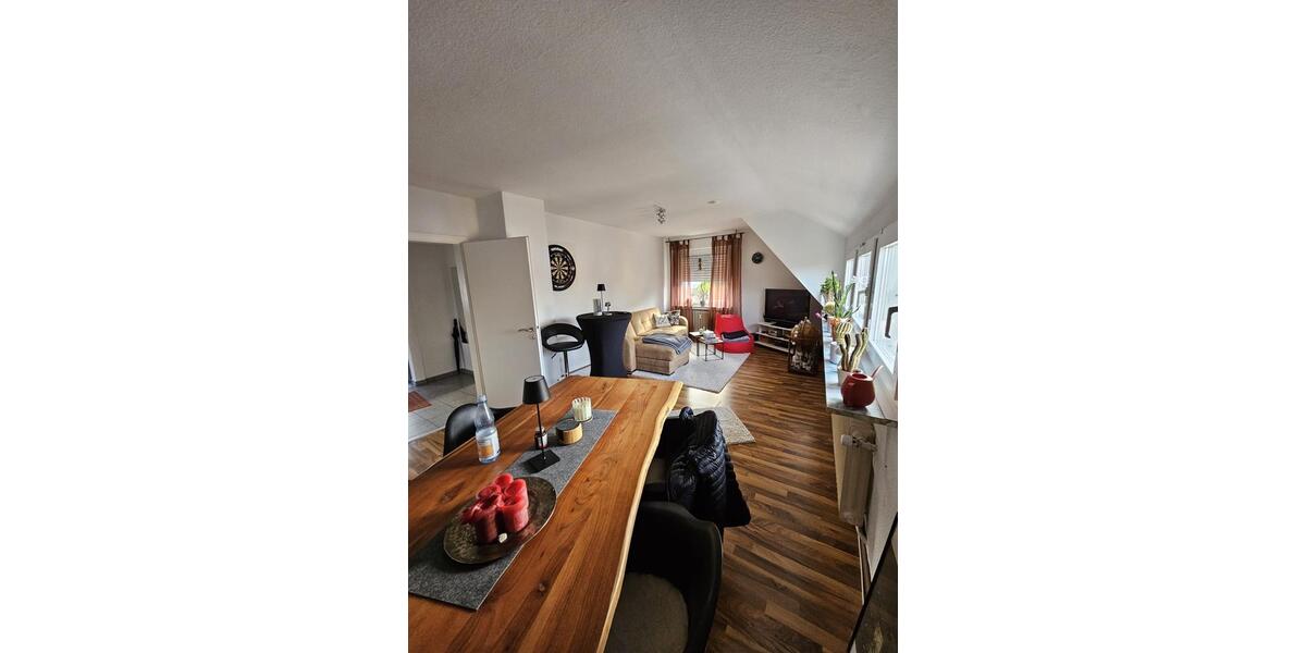 Dachgeschoßwohnung Menden (Sauerland) Bösperde - 3 Zimmer, 75 m&sup2;, 595&euro; | Angebot:24373312