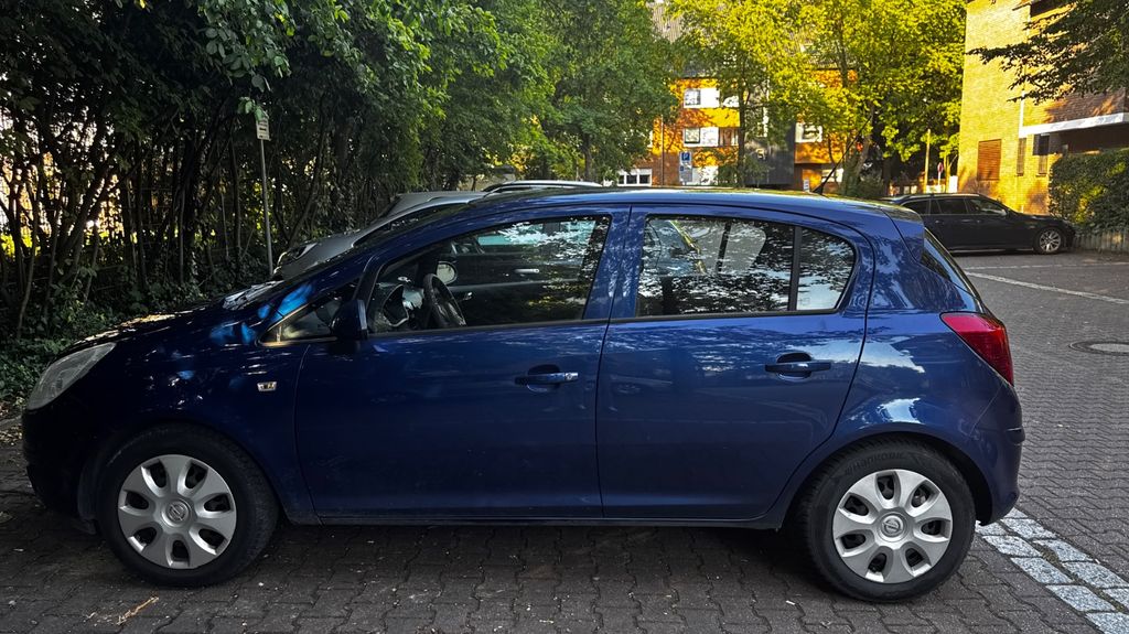 Opel Corsa 172.000 km 1.700 &euro; Lünen 44536