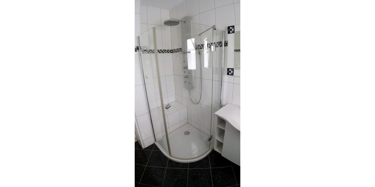 Dachgeschoßwohnung Wickede (Ruhr) - 3 Zimmer, 78 m&sup2;, 650&euro; | Angebot:24641503