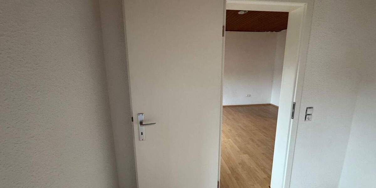 Etagenwohnung Hagen Wehringhausen - 4 Zimmer, 89 m&sup2;, 660&euro; | Angebot:24778325