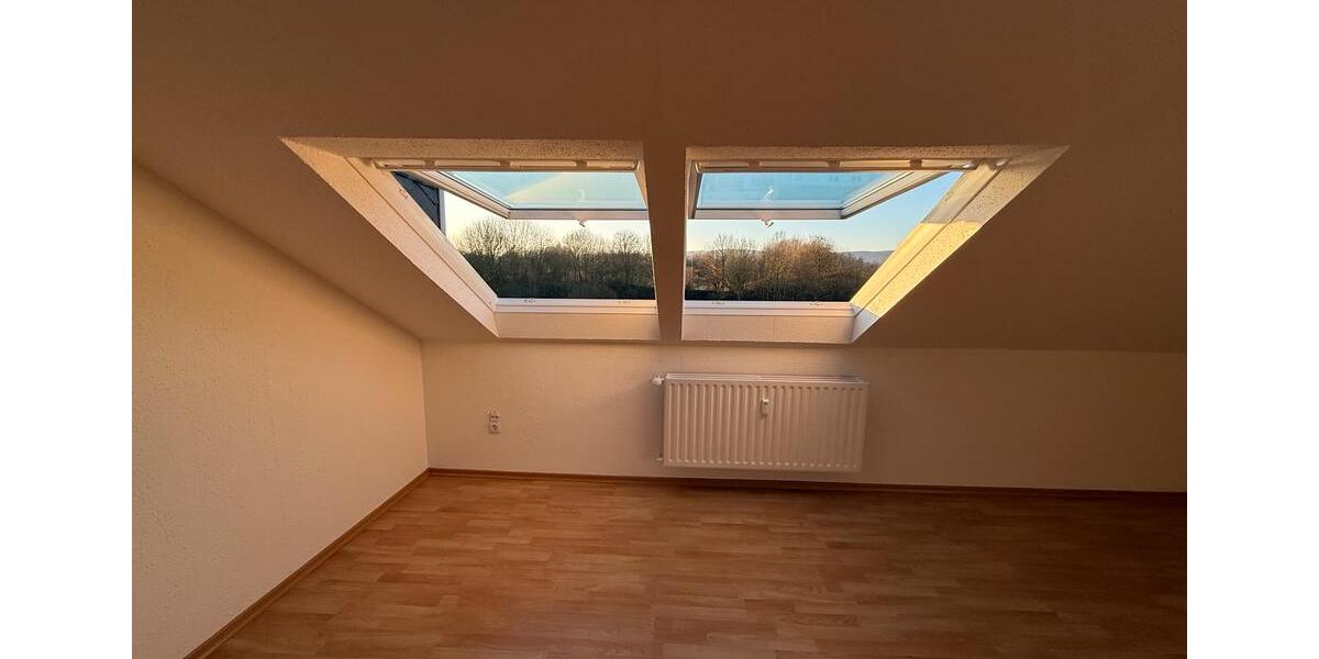 Dachgeschoßwohnung Hagen Hagen-Nord - 3 Zimmer, 78 m&sup2;, 900&euro; | Angebot:24789139