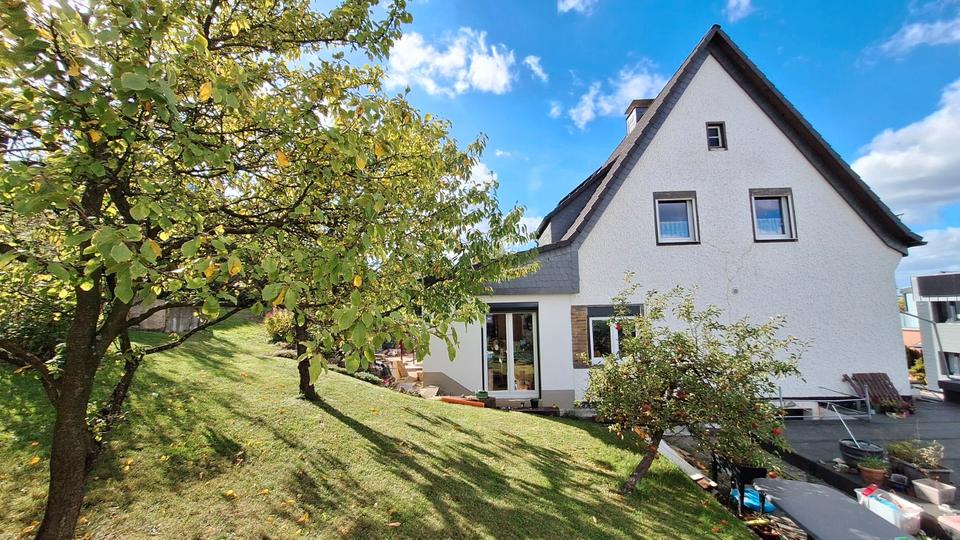Einfamilienhaus Iserlohn Grüne - 6 Zimmer, 150 m&sup2;, 370.000&euro; | Angebot:27487005