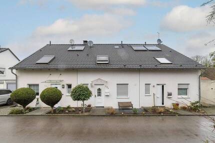 Familienfreundliches Reihenmittelhaus mit Kemnader Seeblick - Provisionsfrei & Energieeffizient