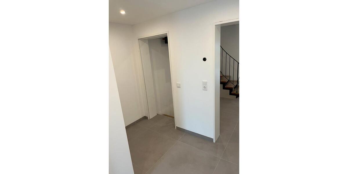 Reihenhaus Gelsenkirchen Buer - 7 Zimmer, 157 m&sup2;, 549.000&euro; | Angebot:25022501