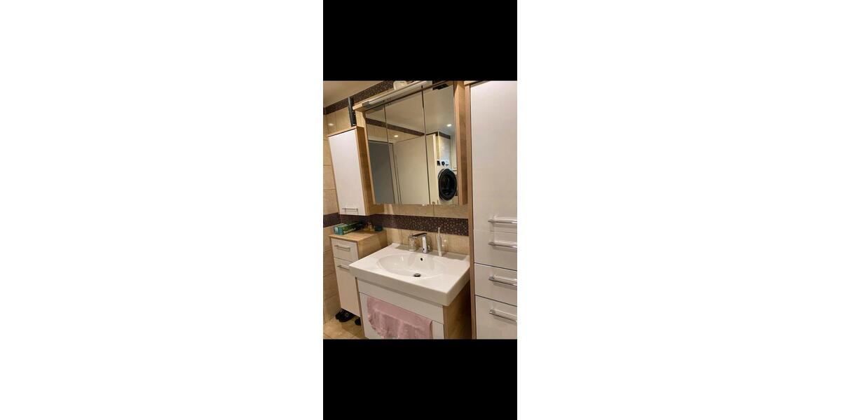 Etagenwohnung Iserlohn - 4 Zimmer, 98 m&sup2;, 185.000&euro; | Angebot:27446894