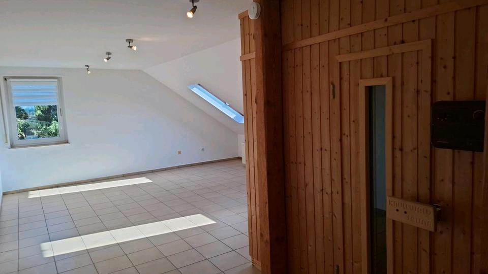 Dachgeschoßwohnung Dortmund Aplerbeck - 3 Zimmer, 93 m&sup2;, 219.000&euro; | Angebot:25804675