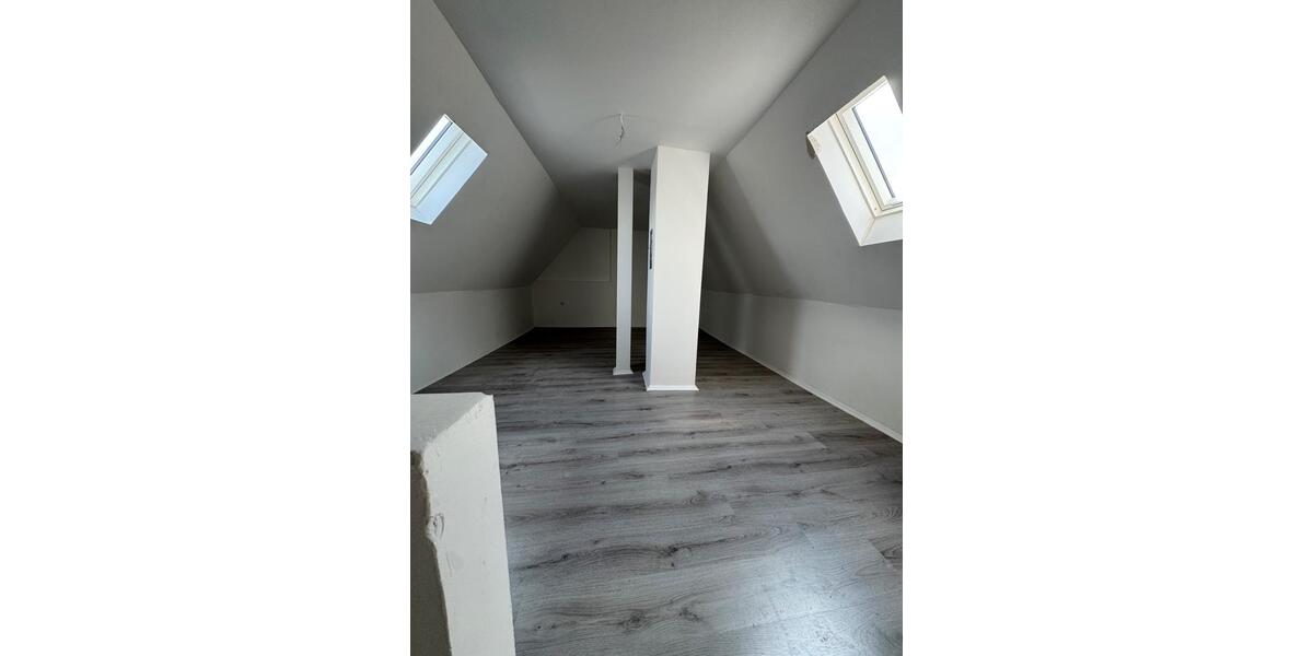 Reihenhaus Dortmund Eving - 5.5 Zimmer, 120 m&sup2;, 1.600&euro; | Angebot:26682766