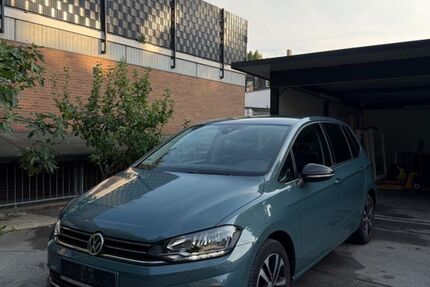 VW Golf Sportsvan 76.500 km 15.900 &euro; Gelsenkirchen 45879