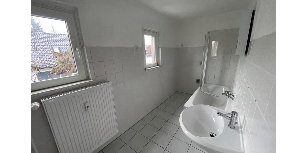Etagenwohnung Unna Alte Heide - 4 Zimmer, 80 m&sup2;, 650&euro; | Angebot:24741339