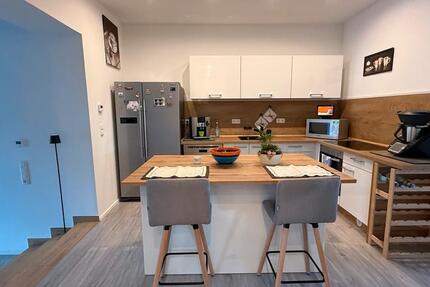 Wohnung Kamen - 3 Zimmer, 125 m&sup2;, 1.490&euro; | Angebot:25892844