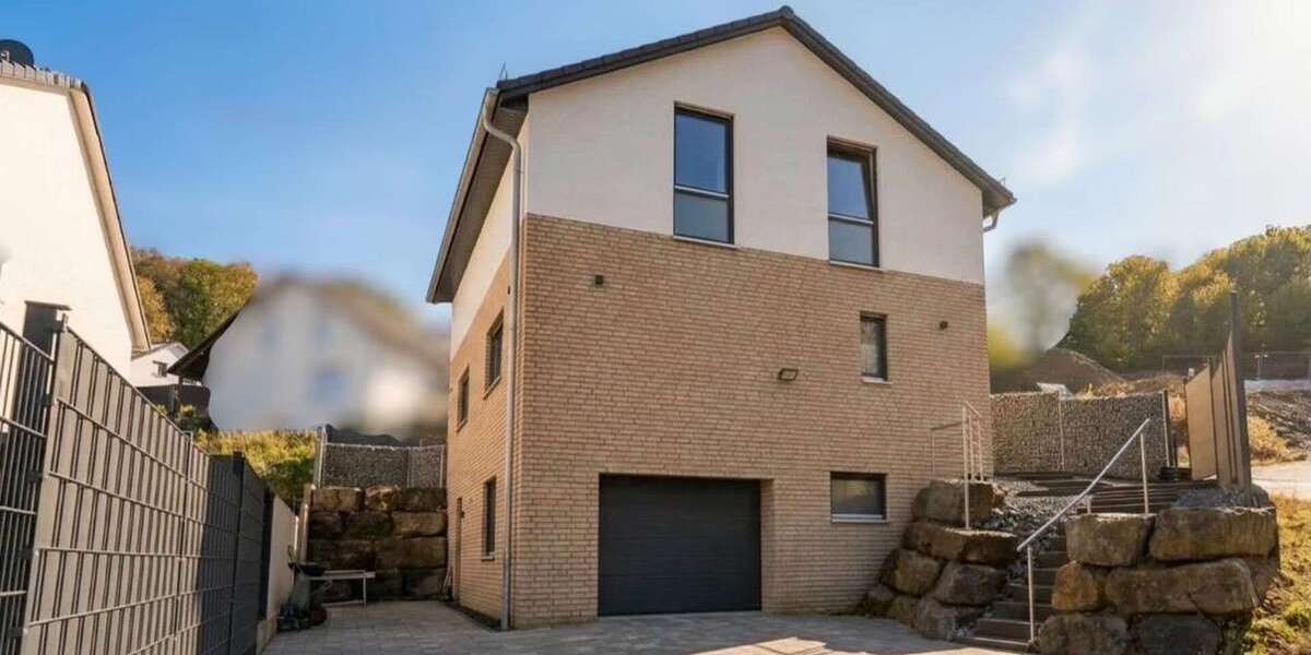 Einfamilienhaus Ennepetal - 7 Zimmer, 148 m&sup2;, 674.000&euro; | Angebot:26521622