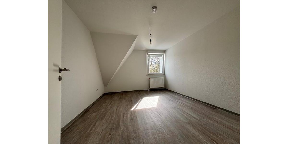 Dachgeschoßwohnung Dortmund Mengede - 2 Zimmer, 59 m&sup2;, 704&euro; | Angebot:25570086