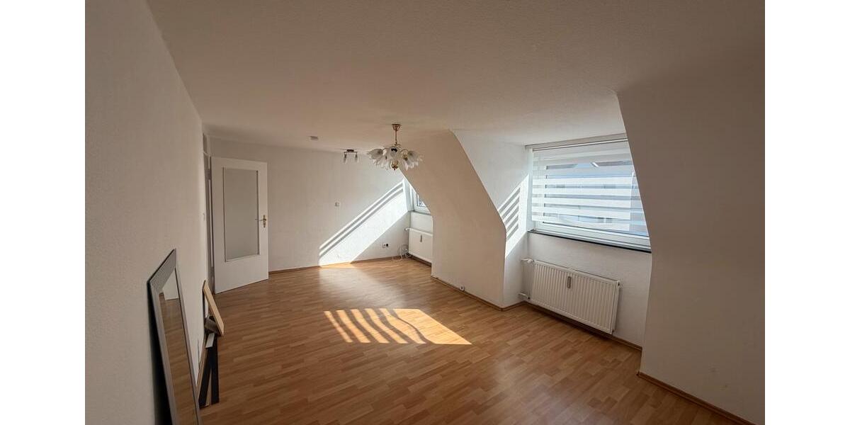 Dachgeschoßwohnung Witten Heven - 2.5 Zimmer, 60 m&sup2;, 710&euro; | Angebot:26290759