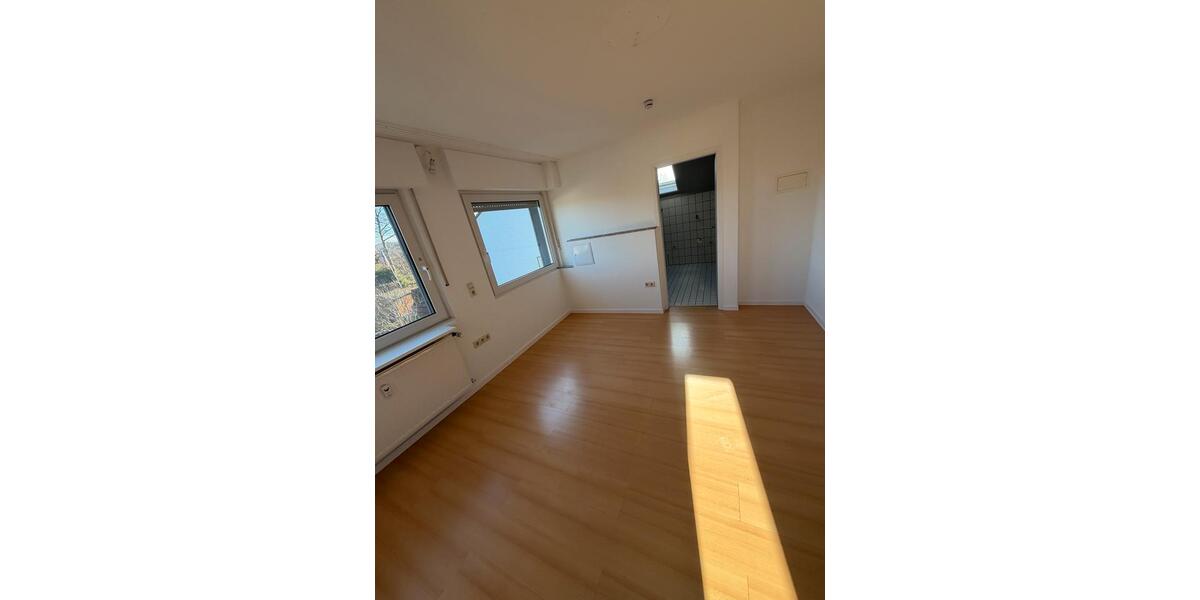 Etagenwohnung Witten Heven - 5 Zimmer, 120 m&sup2;, 1.500&euro; | Angebot:24839135