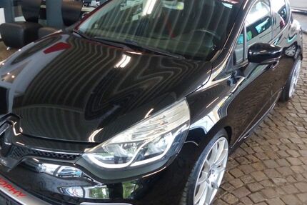 Renault Clio 97.565 km 11.600 &euro; Gelsenkirchen 45888