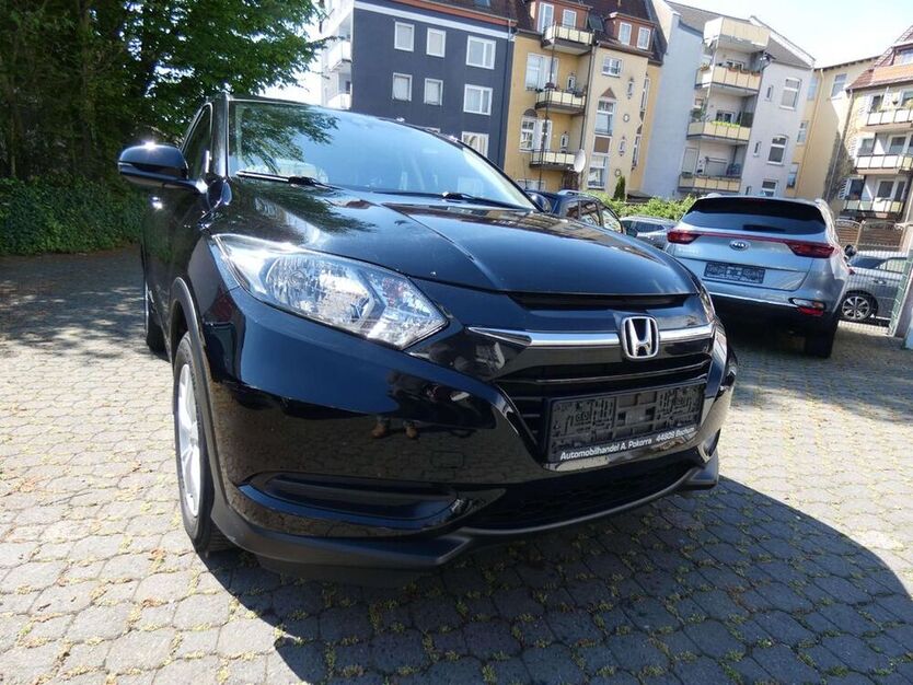 HR-V