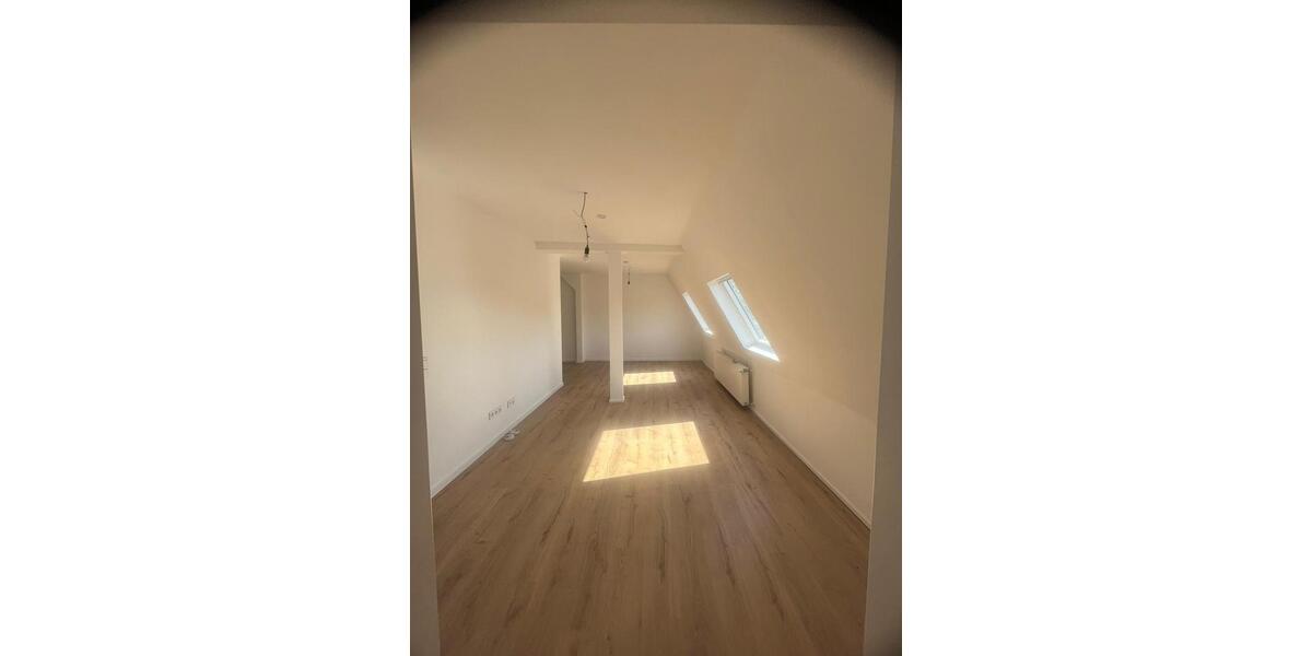 Dachgeschoßwohnung Hagen Hagen-Nord - 2 Zimmer, 69 m&sup2;, 483&euro; | Angebot:24581992